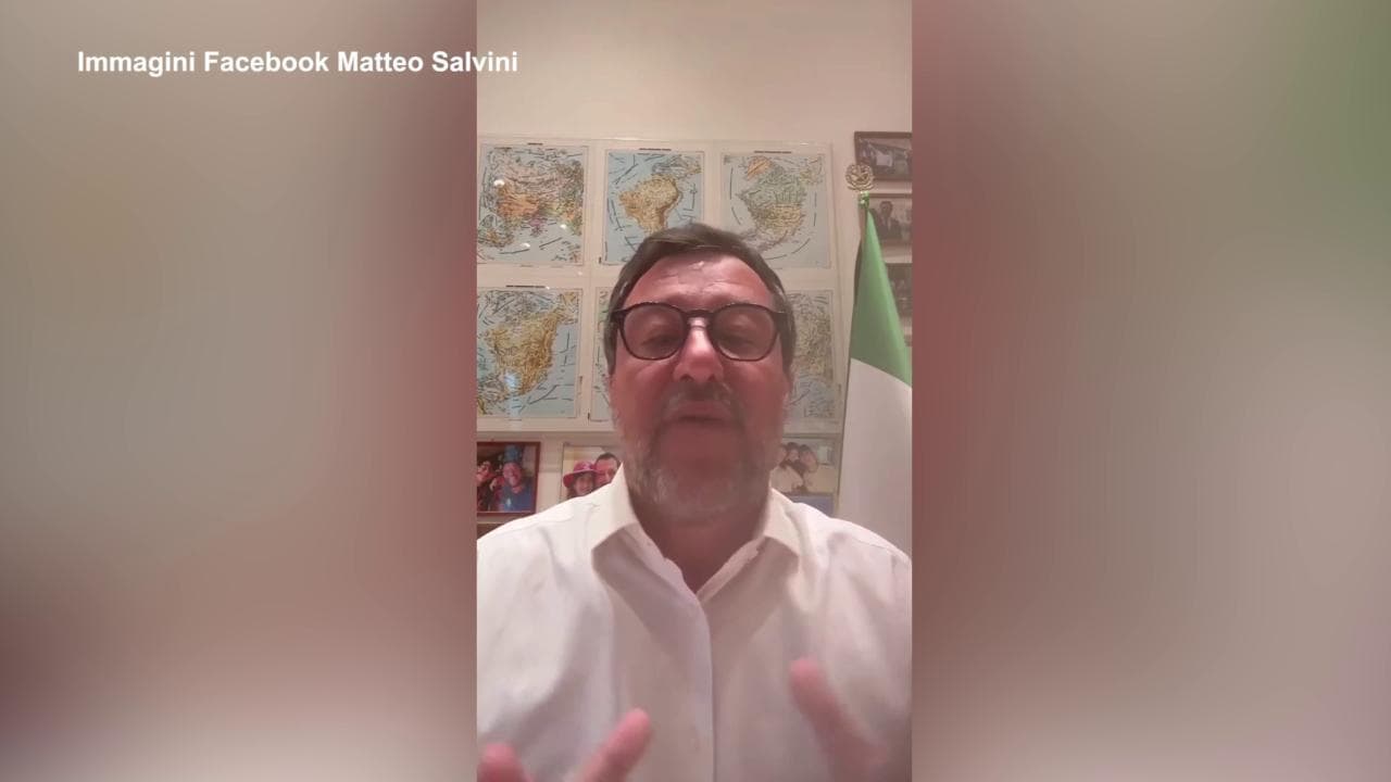 Lega, Salvini: "Non ci sono i partiti di Vannacci, mettetevi il cuore in pace"