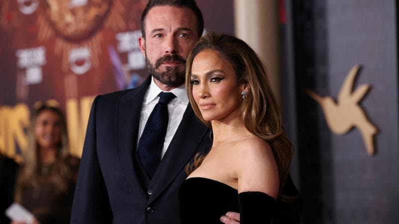 Jennifer Lopez chiede il divorzio a Ben Affleck: finisce (di nuovo) la storia d’amore lunga vent’anni