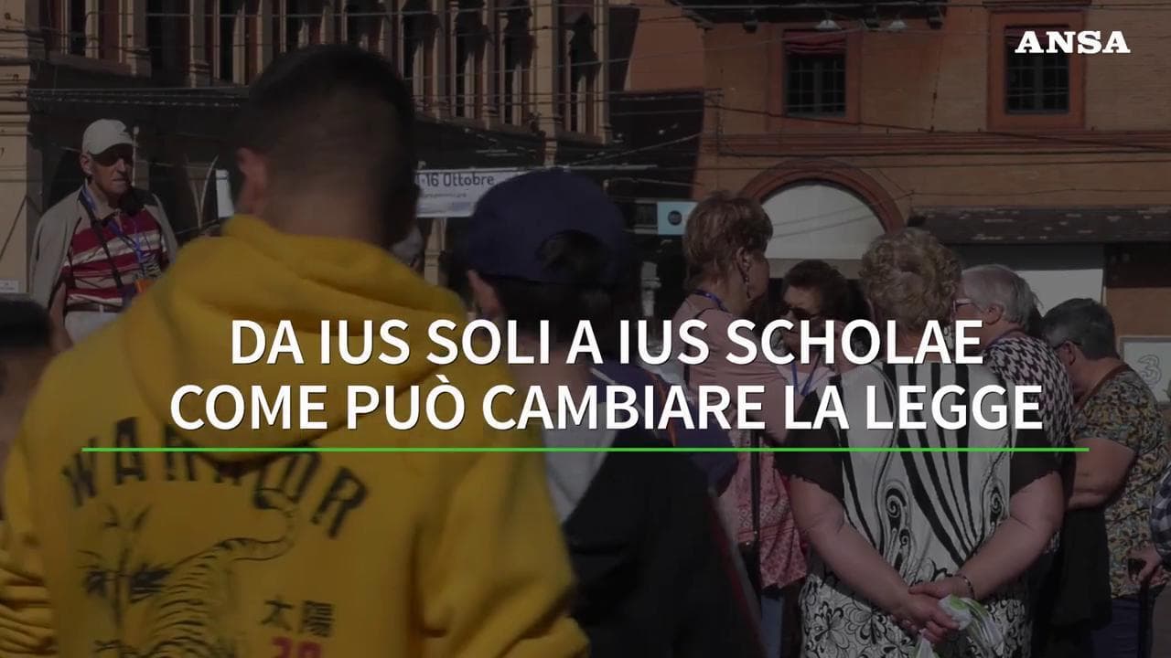 Cittadinanza, da Ius Soli a Ius Scholae: cosa prevede la legge e come può cambiare