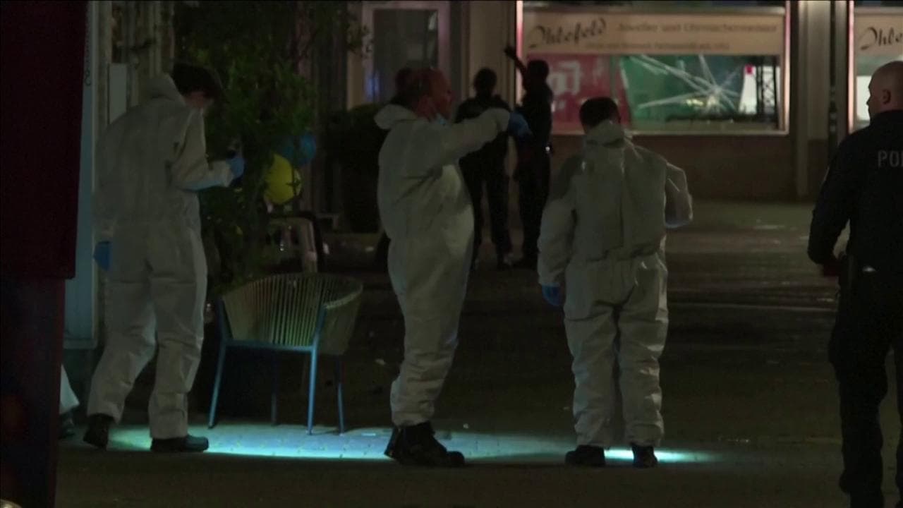 Attacco a Solingen, la scientifica al lavoro