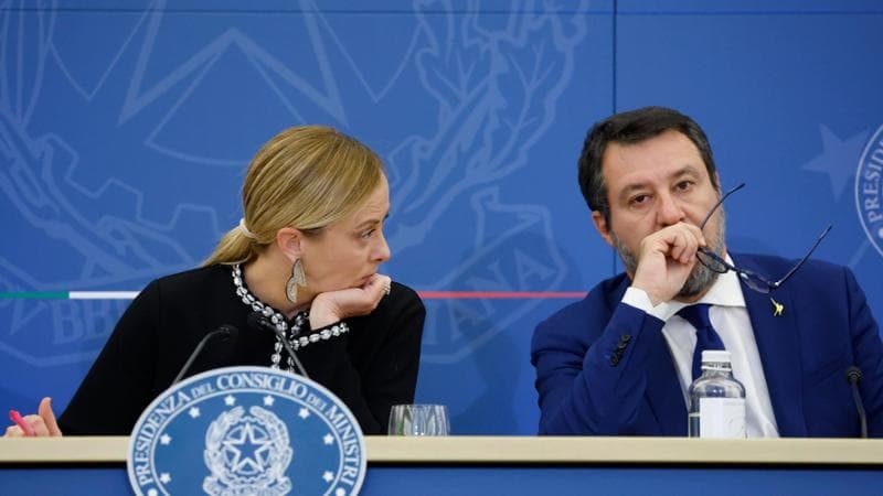 L’estate nera della premier. Ora sul rimpasto si blinda: nessuna concessione alla Lega