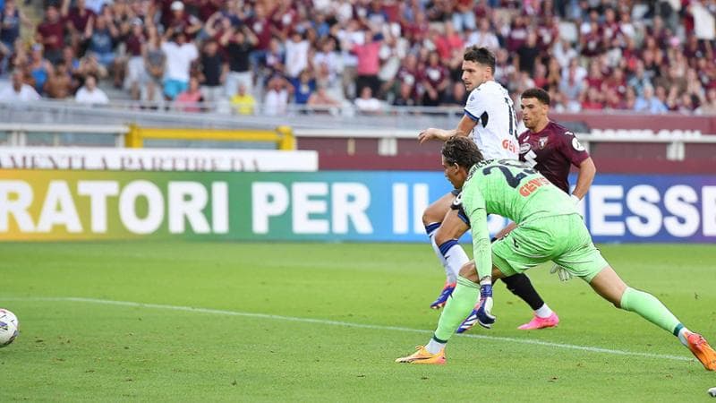 La rete della vittoria di Adams