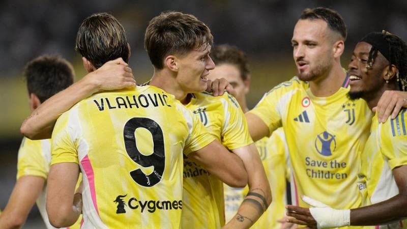Soccer Football - Serie A - Hellas Verona v Juventus - Stadio Marcantonio Bentegodi, Verona, Italy - August 26, 2024
Juventus' Nicolo Savona celebrates scoring their second goal with teammates REUTERS/Daniele Mascolo