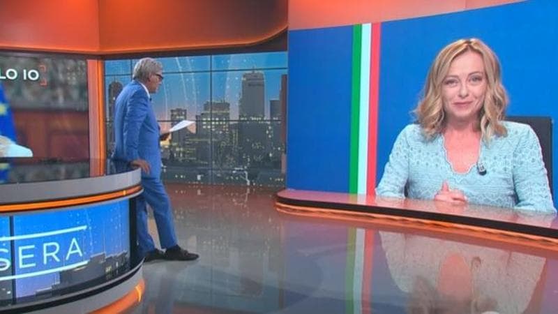 Caso Boccia, Meloni per ora non scarica Sangiuliano: “Il ministro mi ha rassicurato, nessun euro speso per lei”