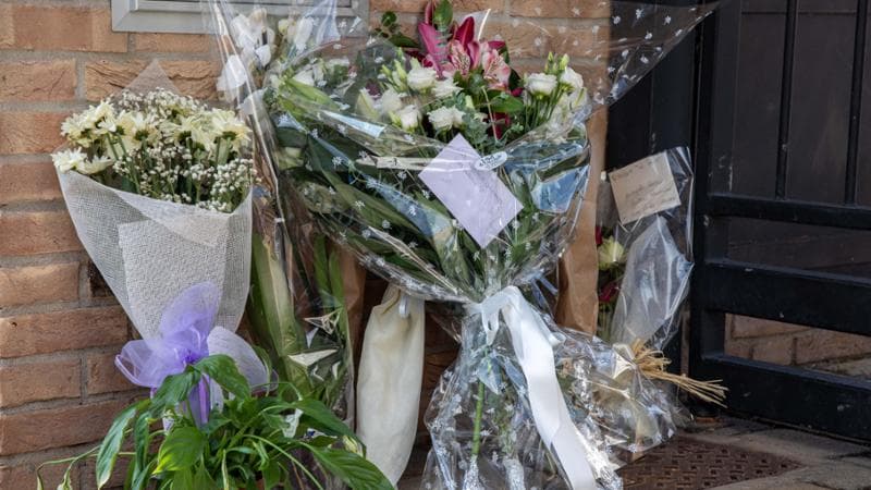 Quei ragazzi sospesi tra desideri e realtà nelle famiglie senza più parole: ecco cosa ci dice la strage di Paderno Dugnano