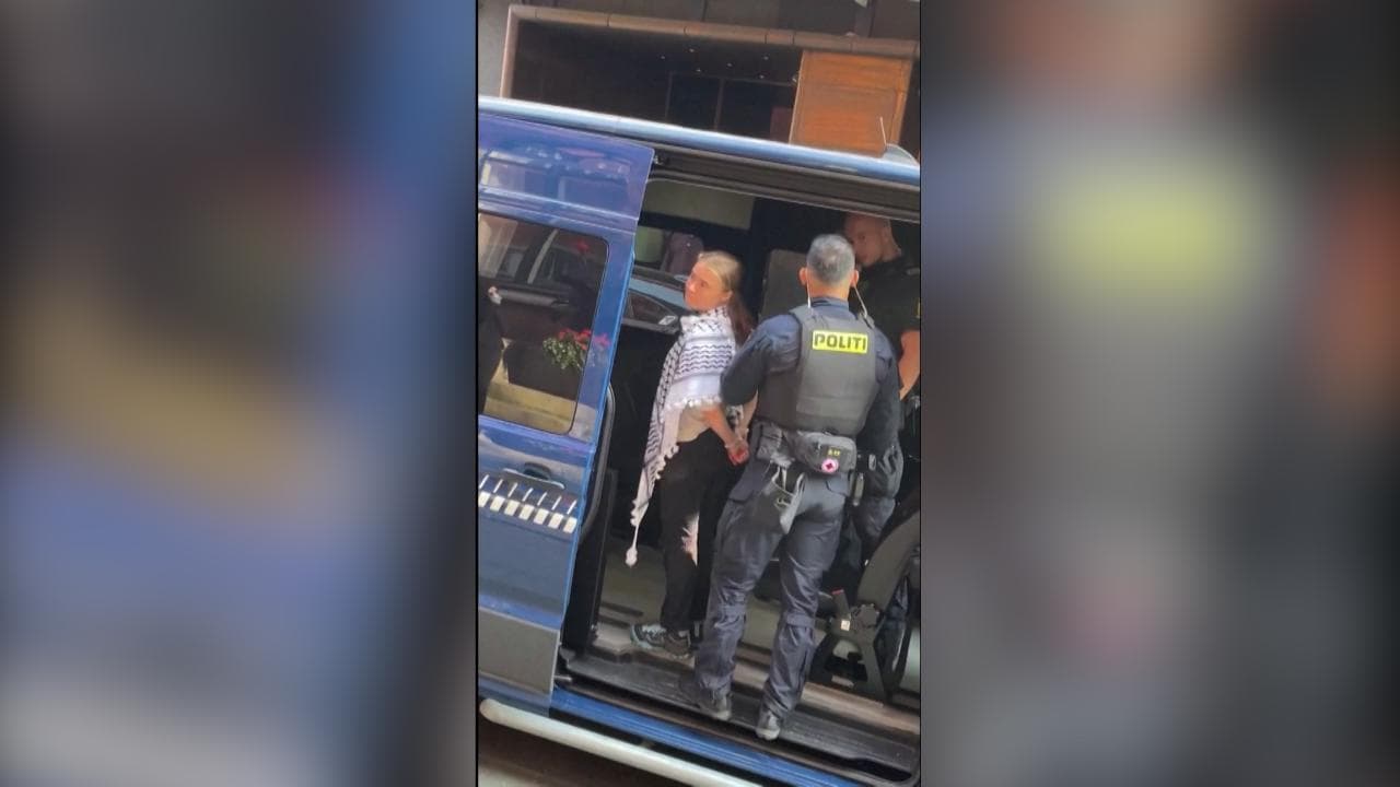 Copenaghen: Greta Thunberg arrestata alla manifestazione contro la guerra a Gaza