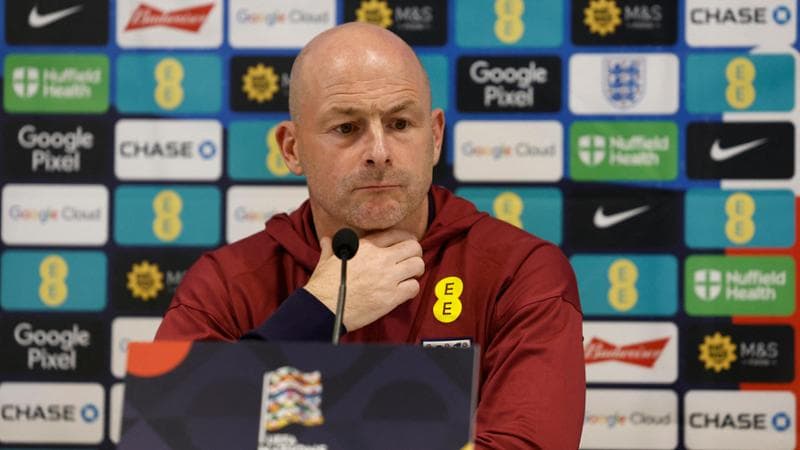 Il ct inglese Lee Carsley