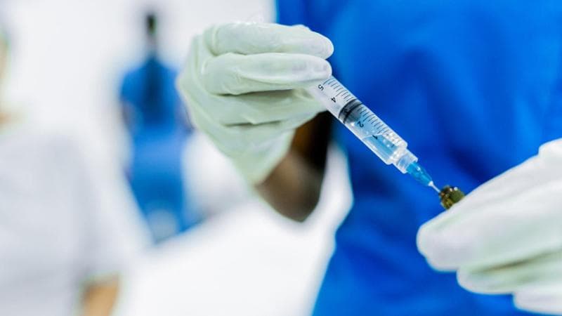 Influenza, Pregliasco: “Sarà una stagione intensa. Il vaccino per i fragili è salvavita”