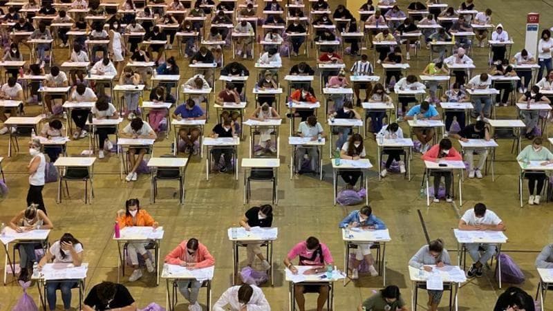Test di medicina, lo strano caso del boom di 90 e di un punteggio minimo altissimo