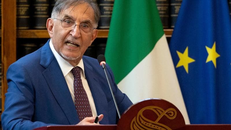 Extraprofitti, La Russa risponde a Tajani: “Non serve inalberarsi”
