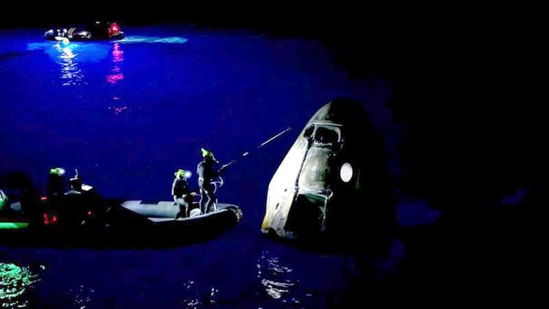 L'ammarraggio della Polaris Dawn lungo le coste della Florida