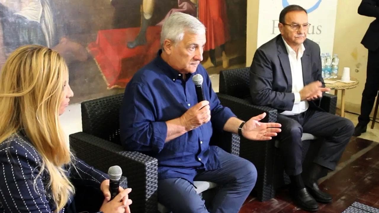 Open Arms, Tajani: "Salvini ha fatto il suo dovere, chiedere 6 anni è irragionevole"