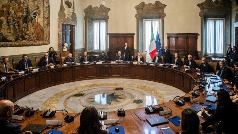 Manovra già inceppata. Tante richieste e pochi soldi. Le misure solo a novembre