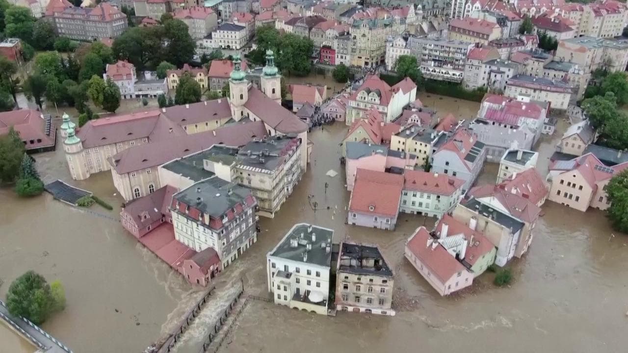 Alluvioni in Europa centrale: il drone in volo sulle zone più colpite