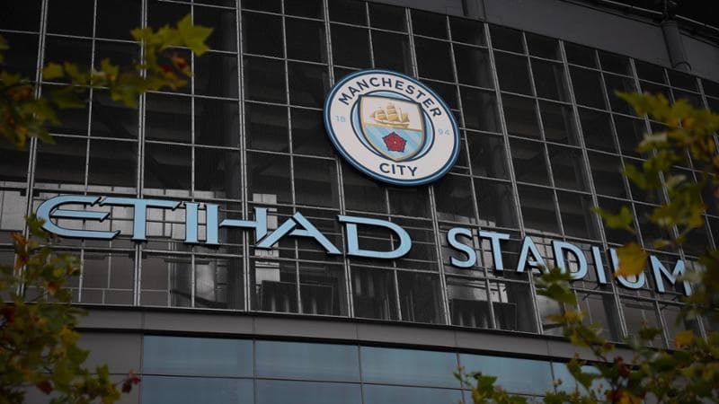 Processo al Manchester City, rischio retrocessione: 115 accuse, ecco cosa succede. Il club prende un avvocato da 5000 sterline l’ora