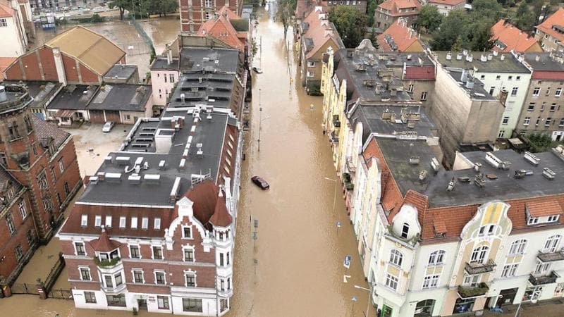 La città polacca di Nysa allagata