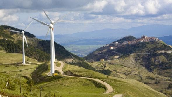 Deloitte, nel 2043 i benefici della transizione ecologica in Italia inizieranno a superare i costi