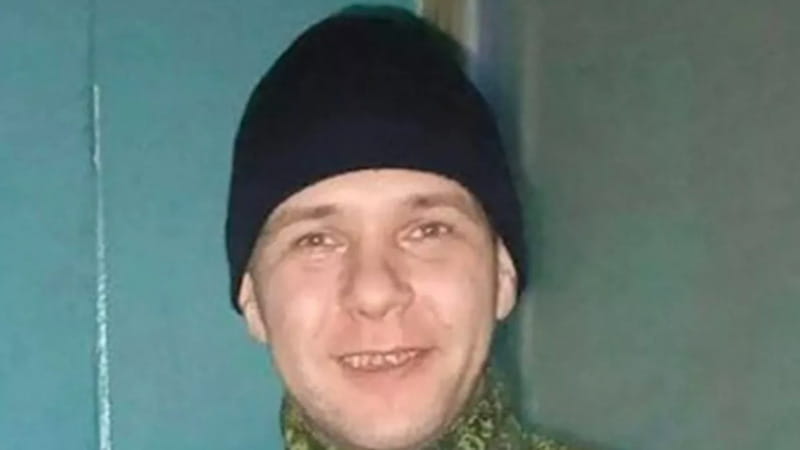 Russia, torna a casa il "cannibale di Volgograd". Mangiò il cuore di un uomo ed era stato arruolato in Ucraina dopo la grazia