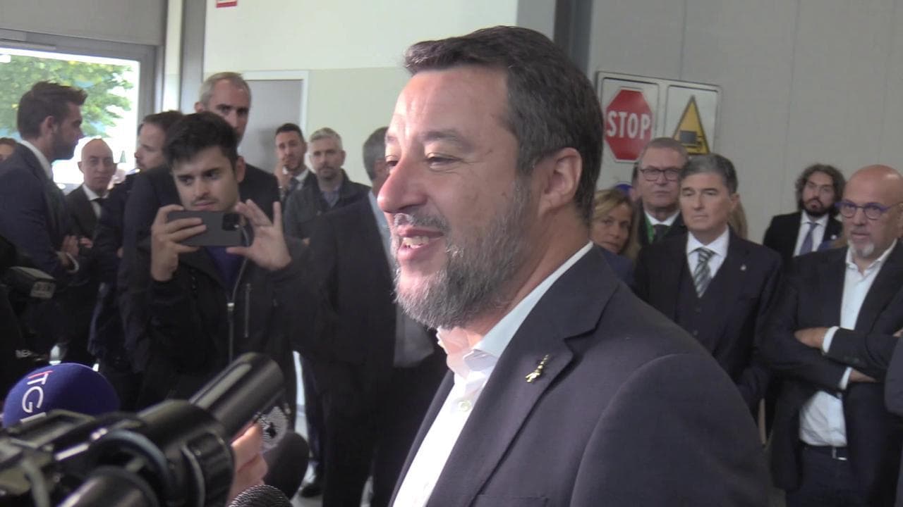 Salvini su Orban a Pontida: "Se la sinistra vuole il carcere per gli antipatici è un problema"