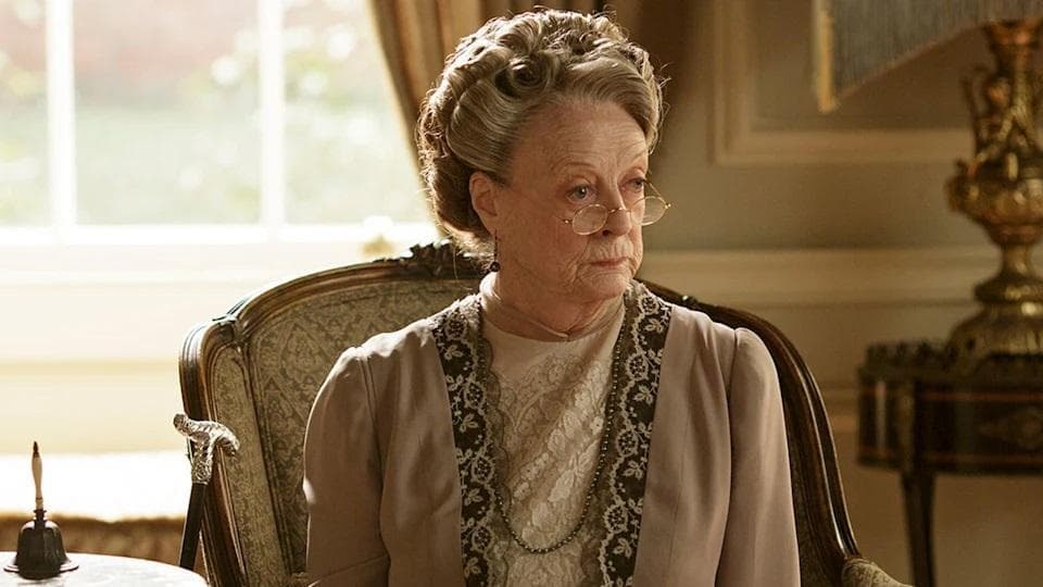 Maggie Smith nella serie tv 'Downton Abbey'