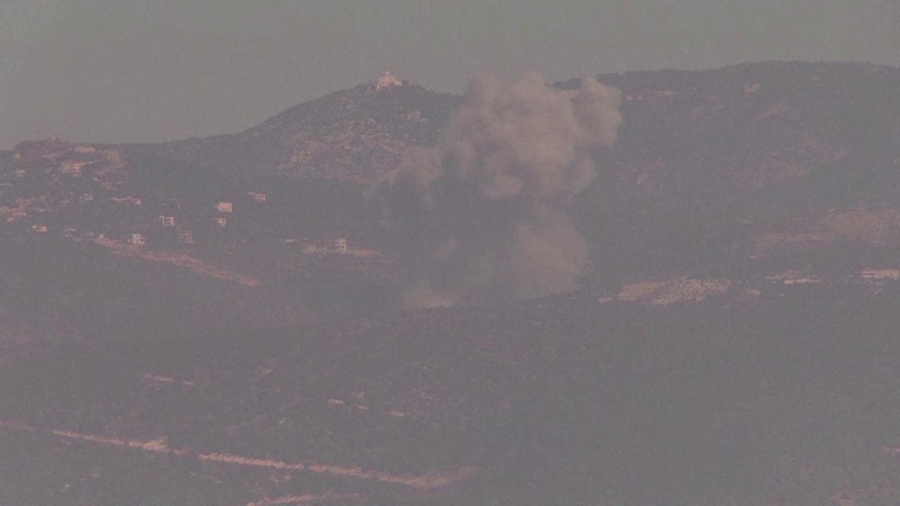 Israele-Hezbollah, nuovi lanci di razzi nel sud del Libano dopo i raid su Beirut