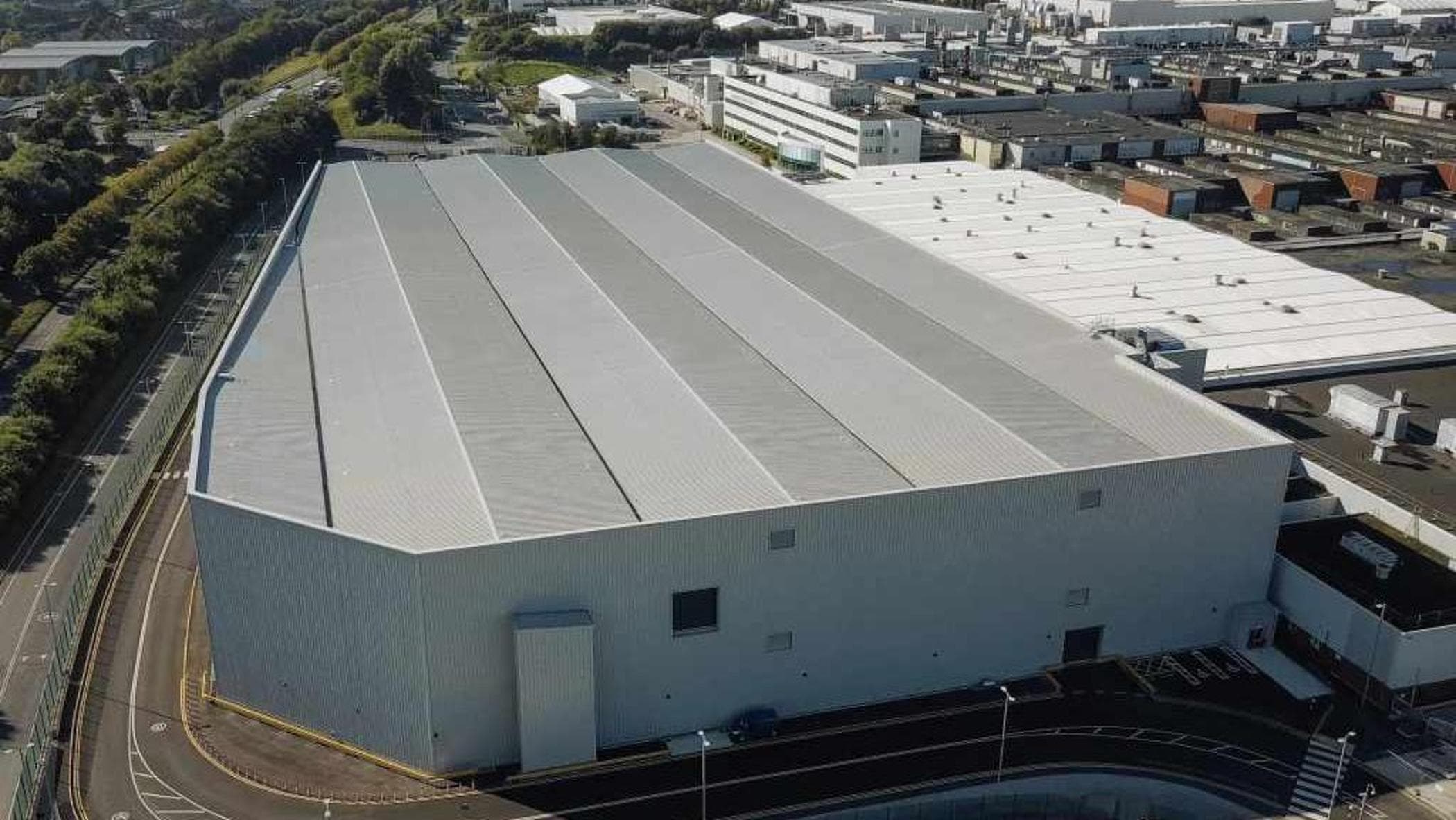 JLR、電気時代の前進: 歴史あるヘイルウッド工場の変革に 5 億ポンドを投資