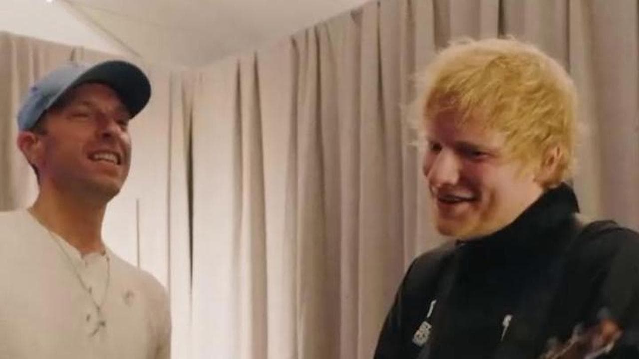 New York, Ed Sheeran e Chris Martin cantano insieme "Viva La Vida"