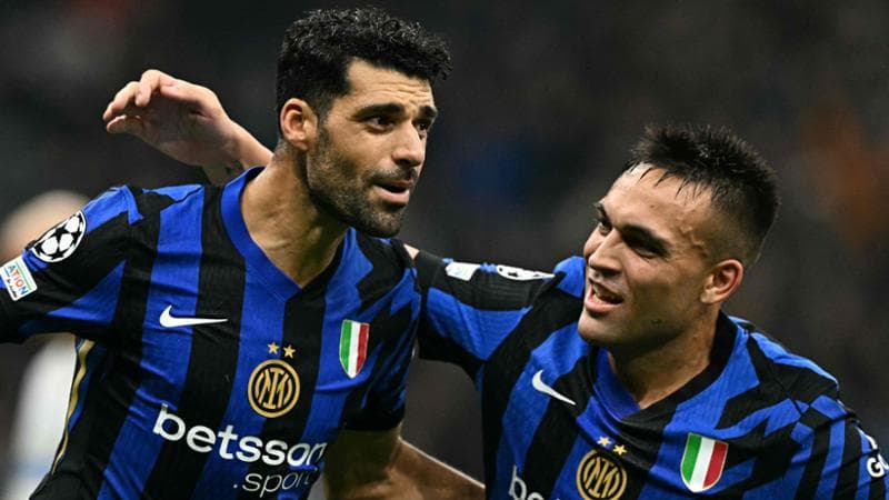 Taremi esulta con Lautaro