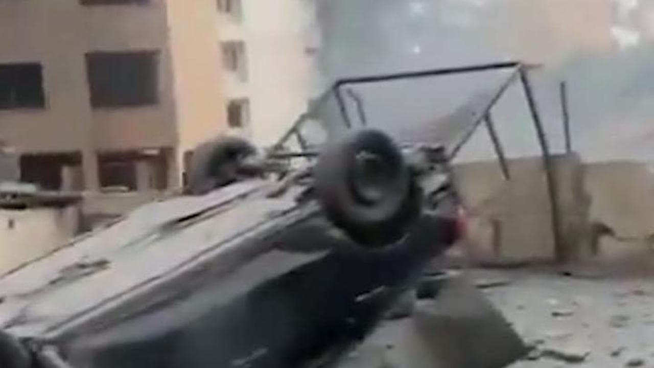 Beirut, la distruzione dopo l'attacco israeliano: le immagini dalla zona sud della capitale libanese