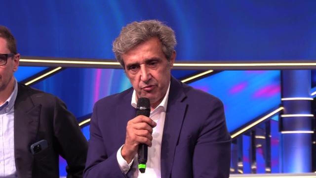 Flavio Insinna: "Tifo per Amadeus, questa non è una guerra"