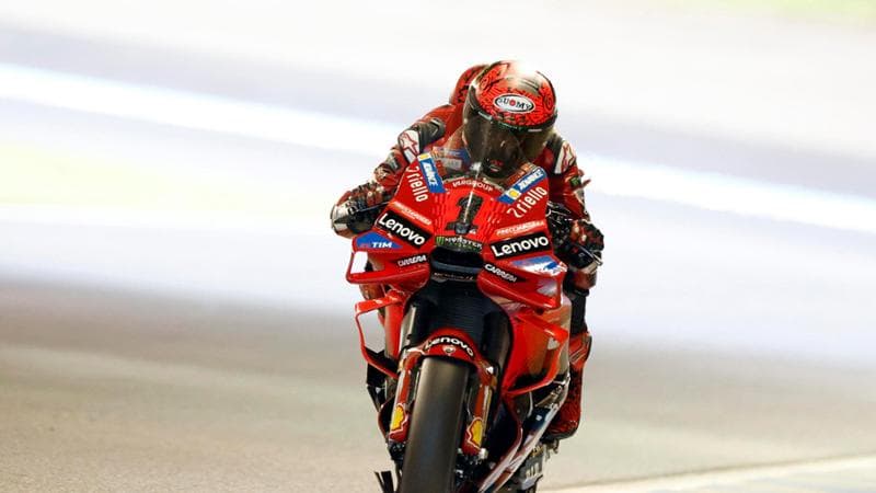 MotoGp, Bagnaia vince la sprint race in Giappone e accorcia in classifica su Martin