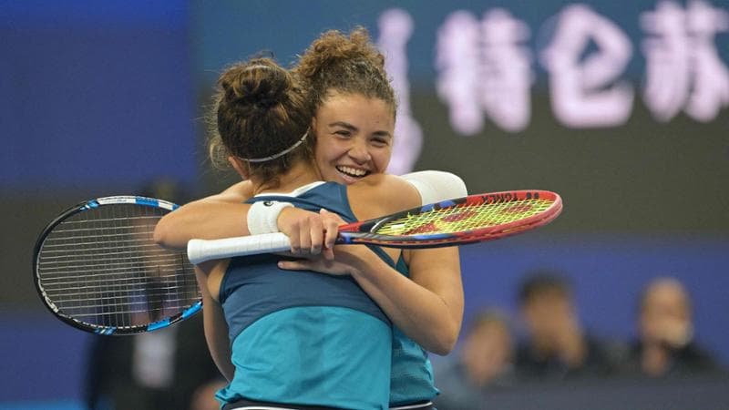 Errani e Paolini a fine match