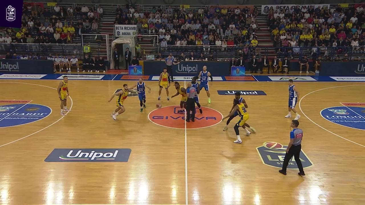 Basket serie A, gli highlights di Scafati - Brescia