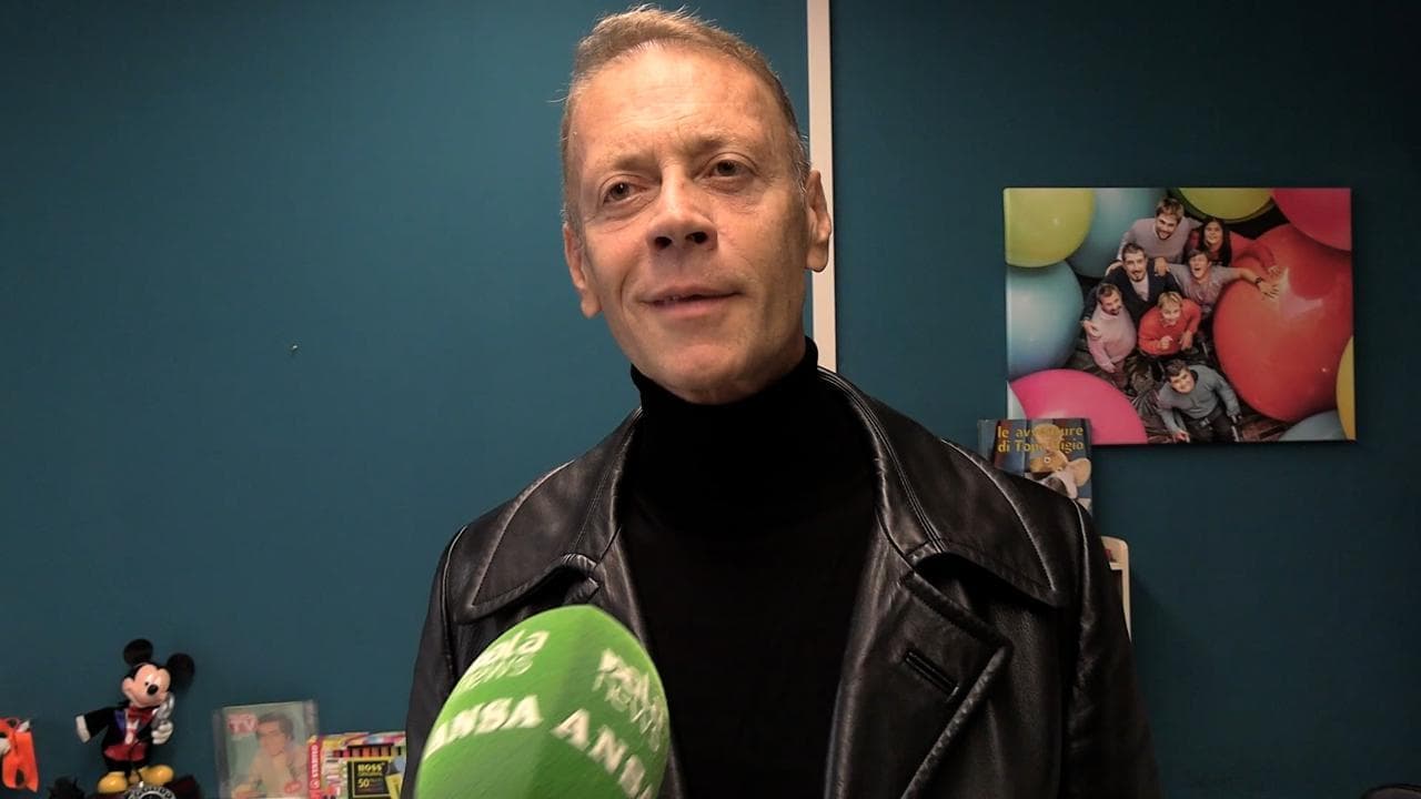 Rocco Siffredi arriva a teatro: "Il futuro del porno? I robot. I social media hanno portato alla disconnessione tra i giovani"