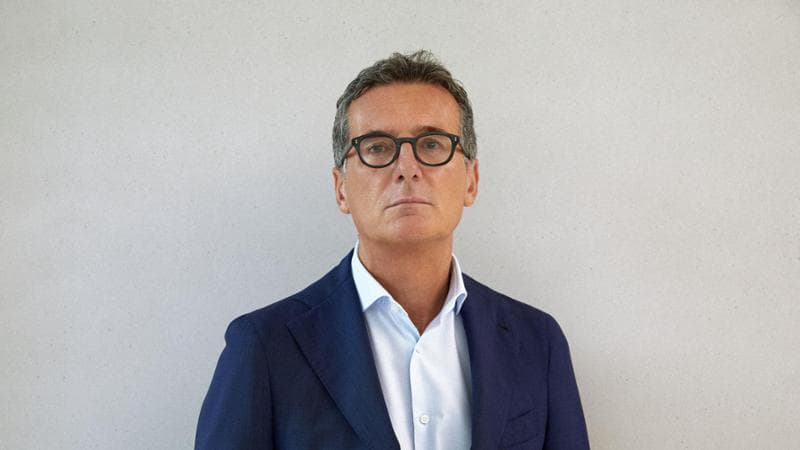 Essilux investe 170 milioni rilevando il 5,1% di Nikon