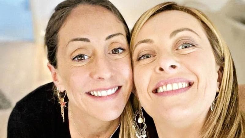 Giorgia e Arianna Meloni
