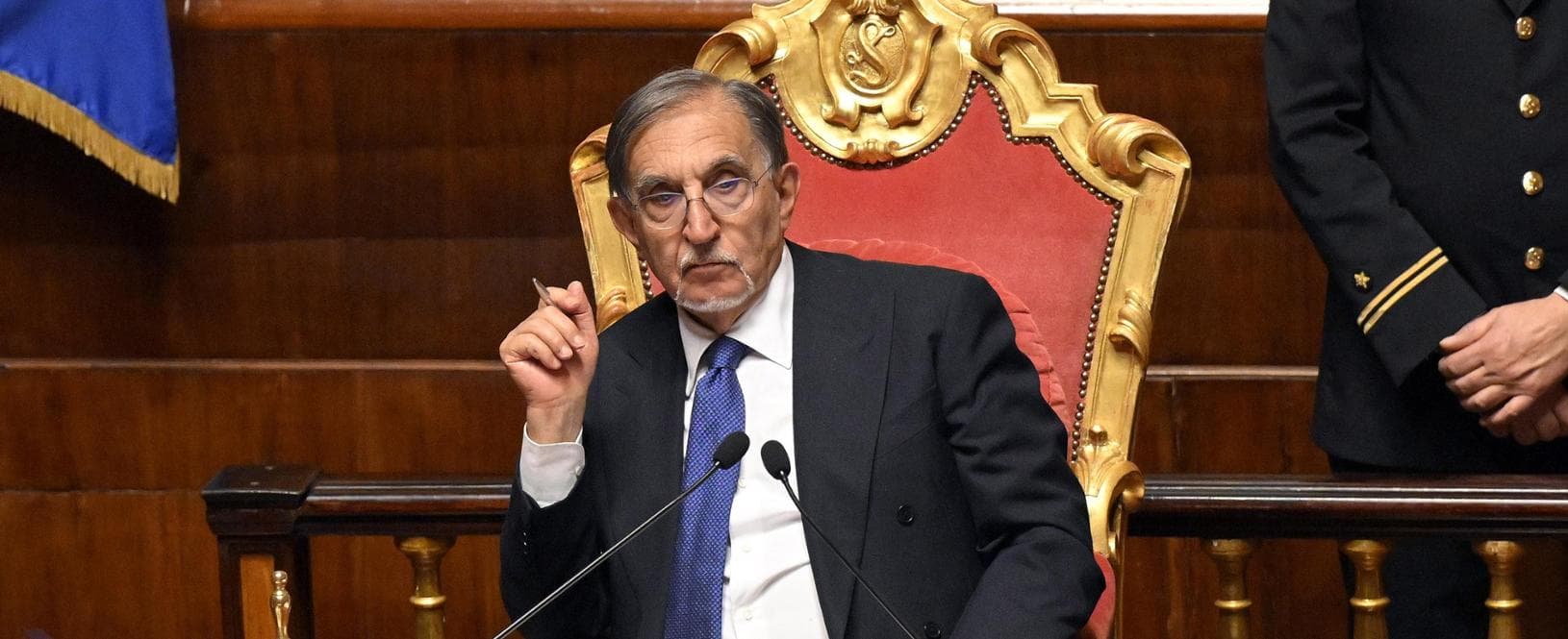 Roma - Ignazio La Russa durante lo svolgimento di interrogazioni a risposta immediata al Senato (Roma - 2024-02-01, LUIGI MISTRULLI) p.s. la foto e' utilizzabile nel rispetto del contesto in cui e' stata scattata, e senza intento diffamatorio del decoro delle persone rappresentate