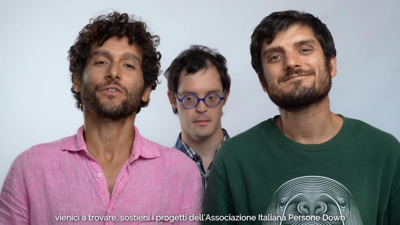 Giornata nazionale delle persone con sindrome di Down, la campagna ironica de "Le Coliche": "Andate voi in piazza che domenica c'è la Magica!"
