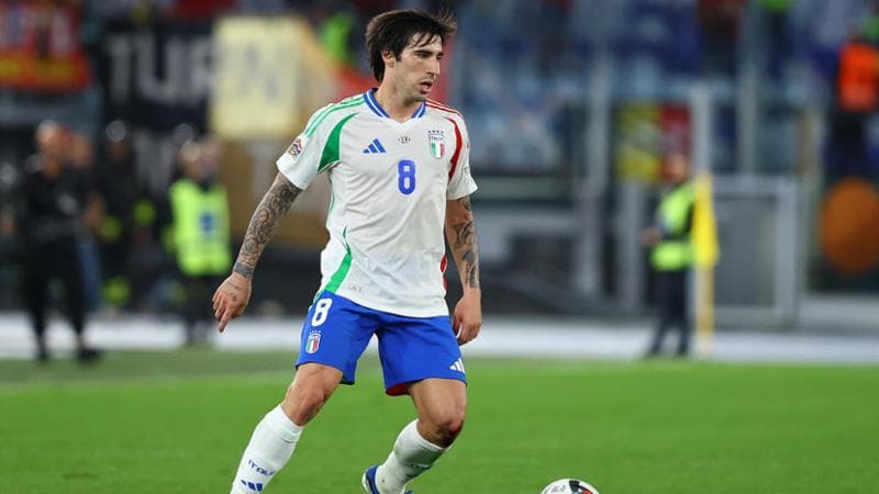 Tonali e il ritorno con stile: un anno fa la squalifica per calcioscommesse, ora è indispensabile