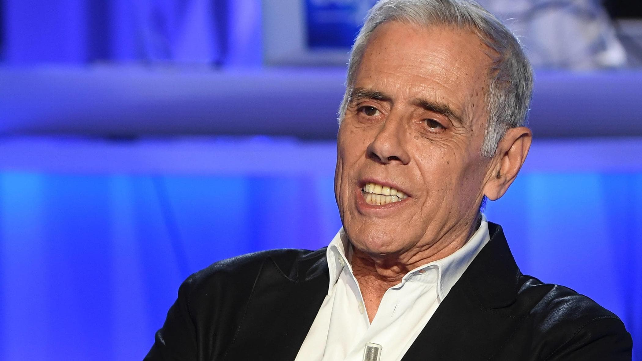 Teo Teocoli, dopo Celentano tocca a Don Backy: “Mi ha chiesto i soldi delle  cene che mi aveva pagato” - la Repubblica