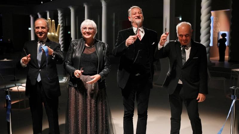 Giuli dalla Buchmesse: “Nessun caso Gilioli”. "No ai tagli sanguinari contro la cultura", ma non prende impegni concreti