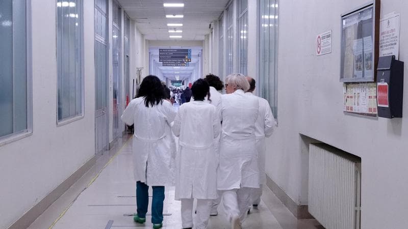Medicina, stop al test di ingresso ma resta il numero chiuso. Studenti valutati dopo sei mesi di università. Le novità della riforma