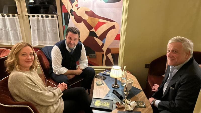 Vertice tra la premier Giorgia Meloni e i due vice premier Antonio Tajani e Matteo Salvini a Bruxelles
