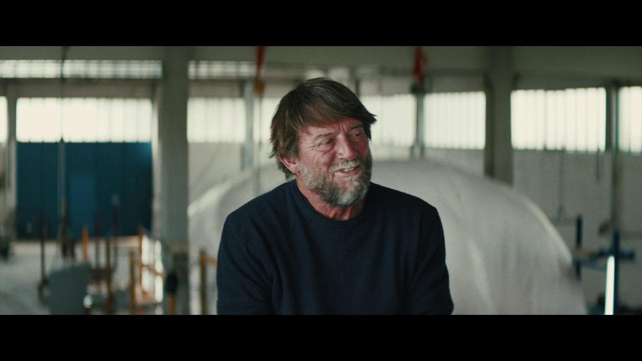 'No more trouble', il doc di Tommaso Romanelli in ricordo del padre Andrea scomparso in mare - trailer