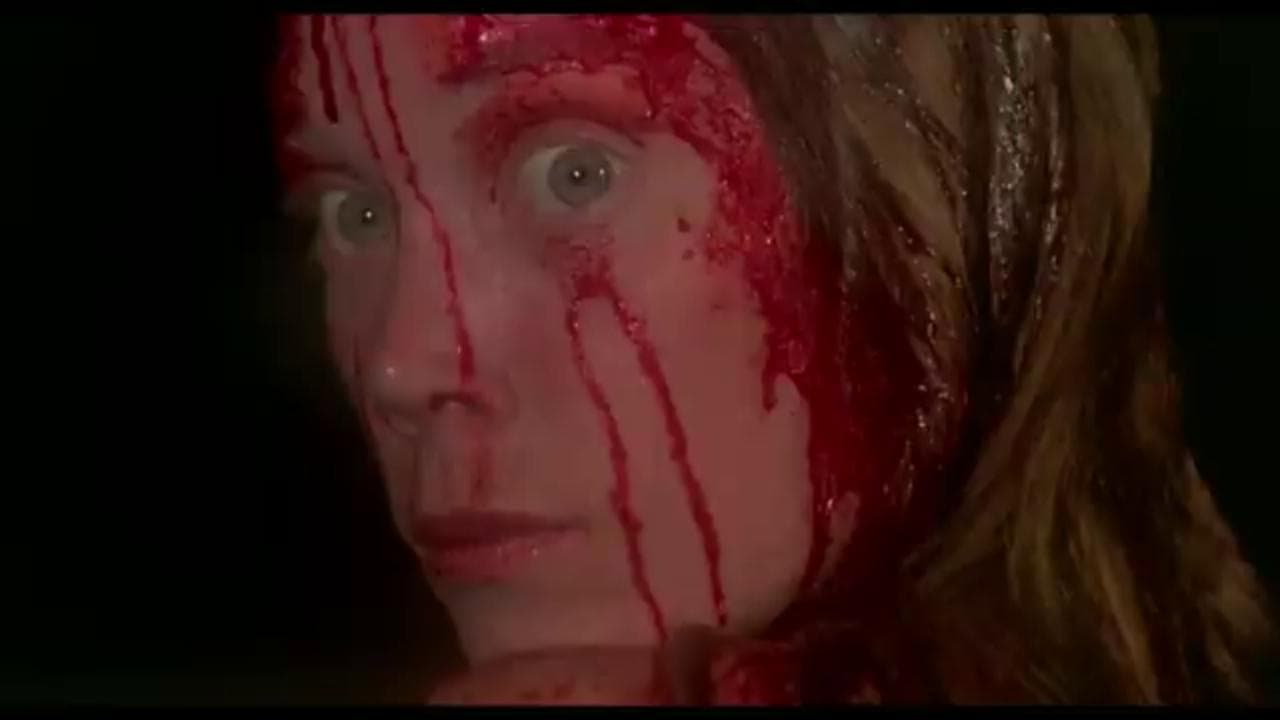 'Carrie - Lo sguardo di Satana' il cult di Brian De Palma del 1976 torna in sala restaurato - trailer