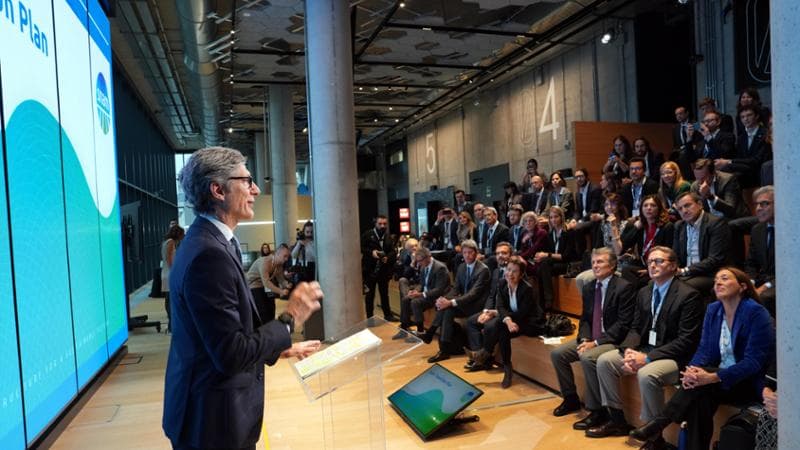 Snam e la transizione energetica: investirà 26 miliardi in 10 anni su biogas e idrogeno