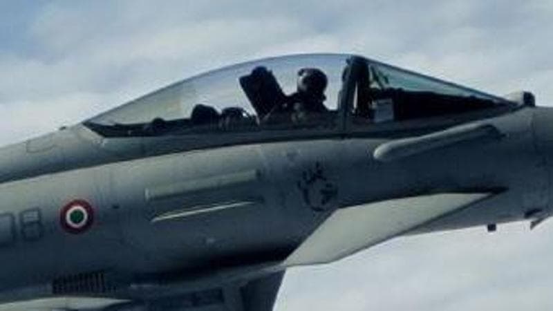 Kaliningrad, foto ad alta quota: il messaggio russo ai caccia italiani
