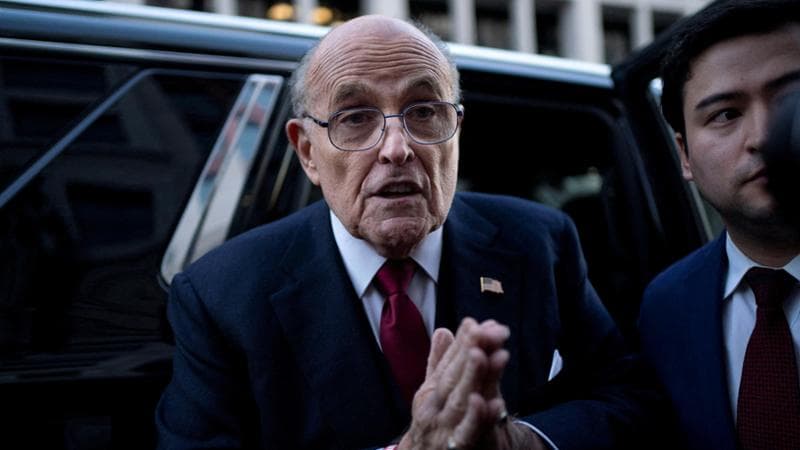 Stati Uniti, processo a Rudy Giuliani: dovrà consegnare parte del suo patrimonio alle due donne che ha diffamato