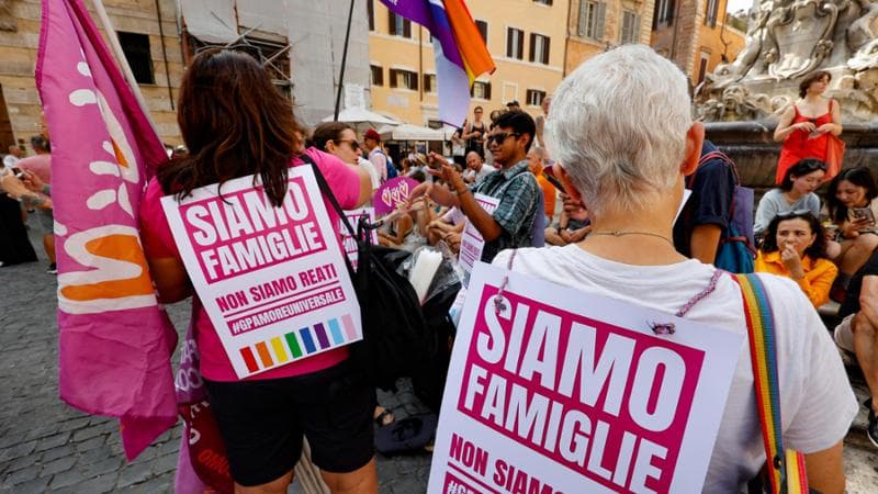 Roma, una protesta contro la Gpa reato universale
