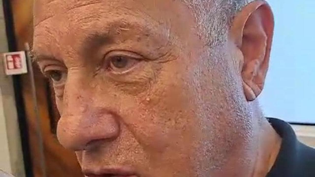 Julio Velasco contro la destra: "Servirebbe uno ius tutto"